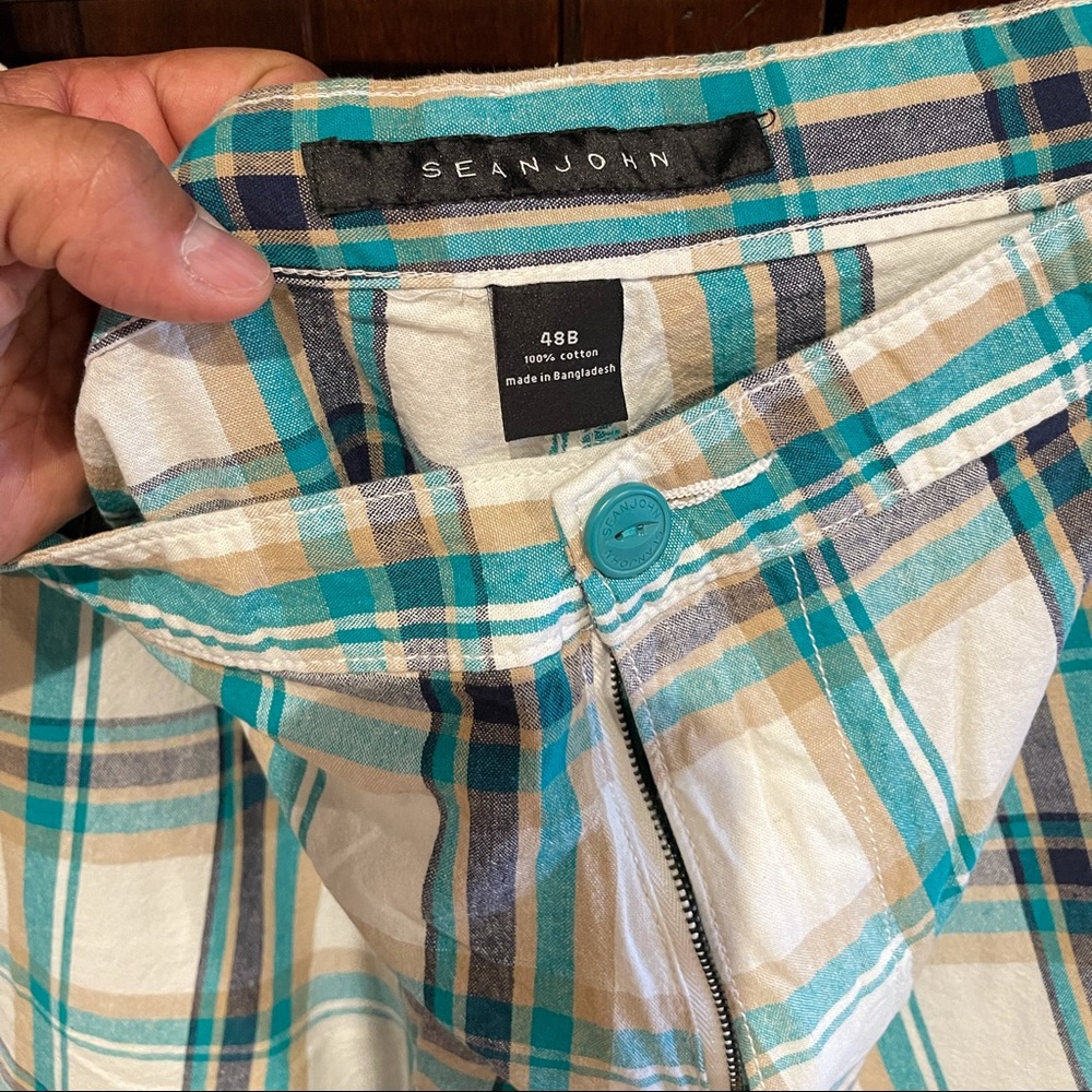 Short - Picture 3 of 5